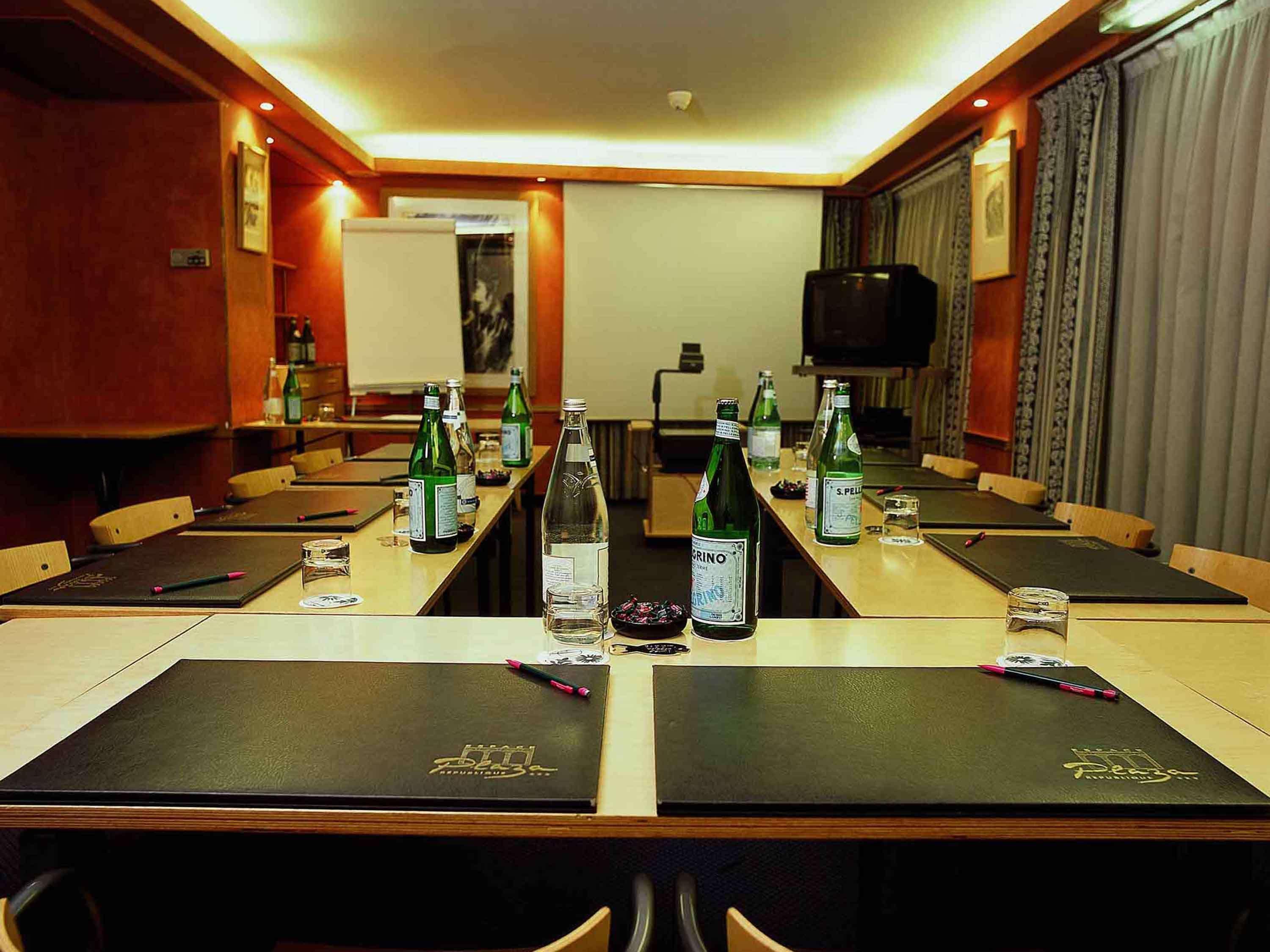 Mercure Lyon Centre Plaza Republique Экстерьер фото