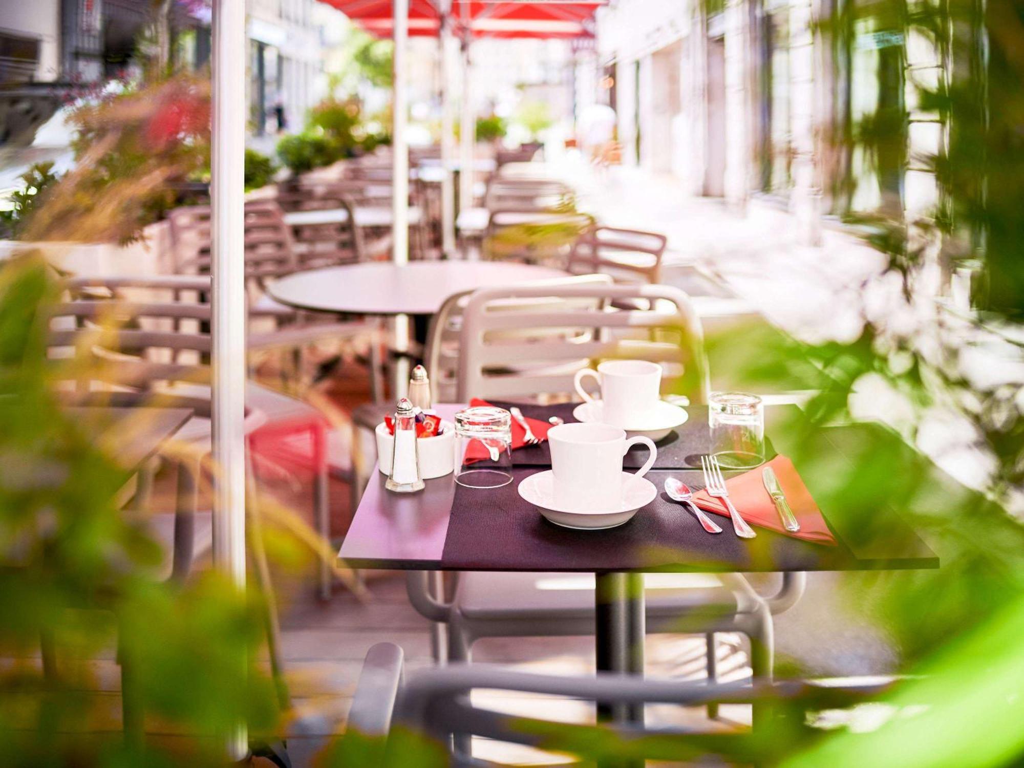 Mercure Lyon Centre Plaza Republique Экстерьер фото