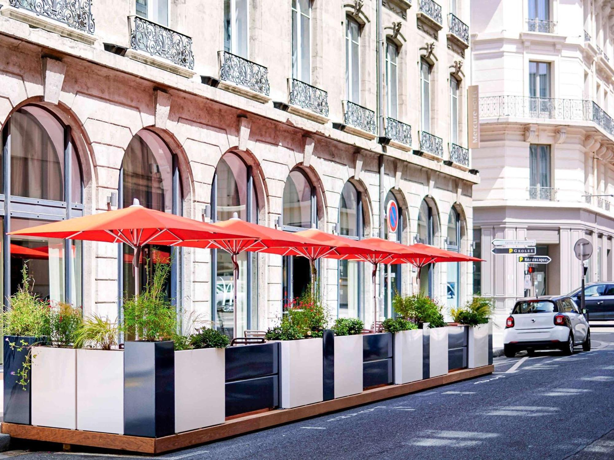 Mercure Lyon Centre Plaza Republique Экстерьер фото